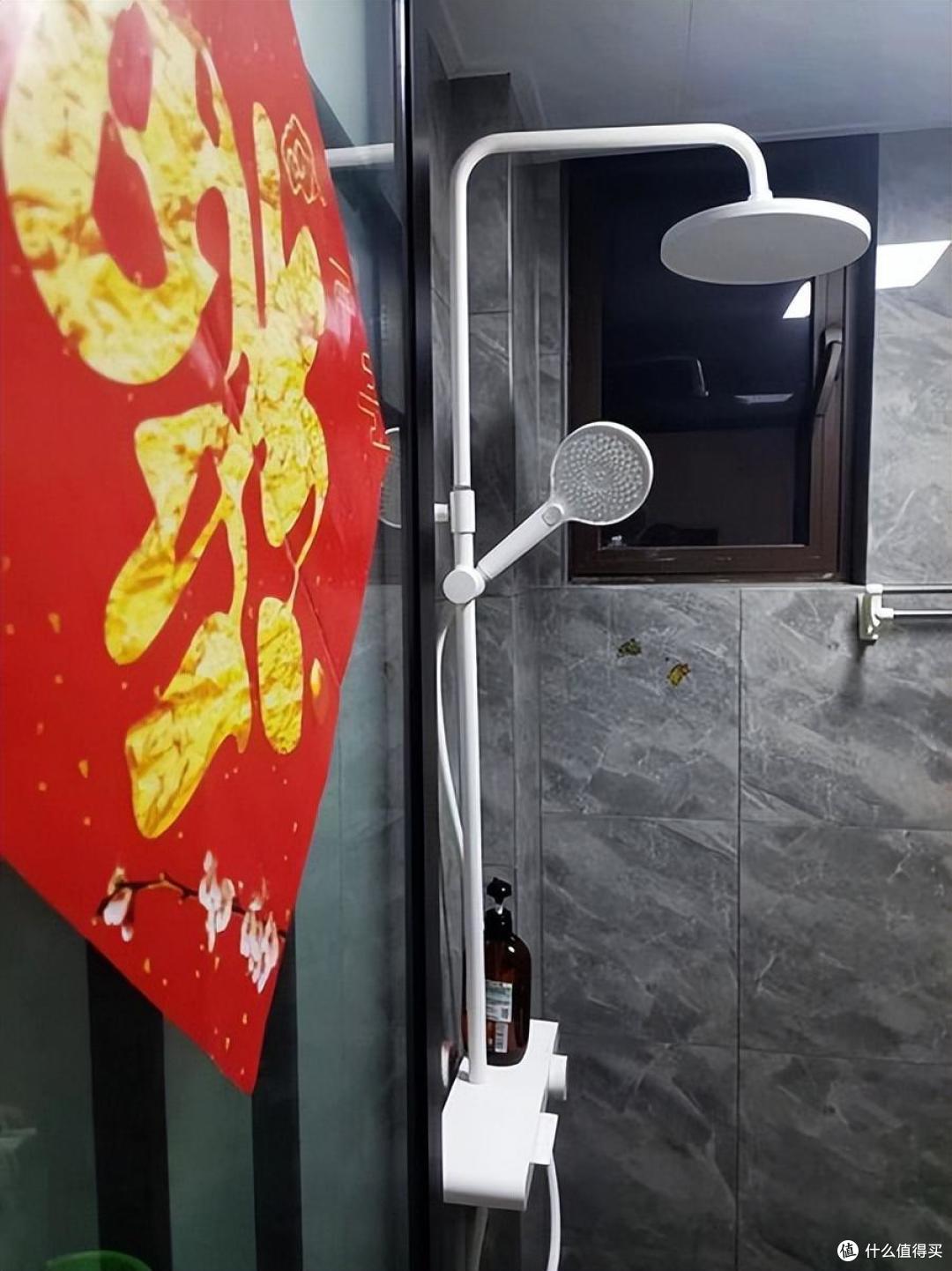 百搭简约.无极调温.琴键式三分控 米家温控淋浴花洒N1