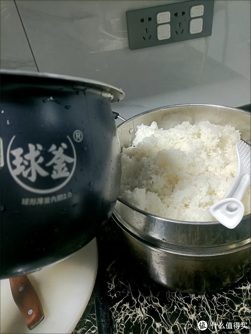 苏泊尔球形柴火电饭锅，一个字，香