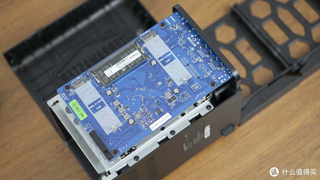 tos6重装上阵,妥帖的性能小怪兽!这次的铁威马f4-424 pro,确实好用!