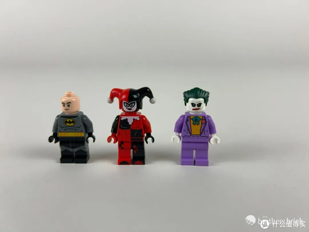 乐高套装开箱篇十超酷的展示模型乐高蝙蝠侠76271蝙蝠侠动画版哥谭市