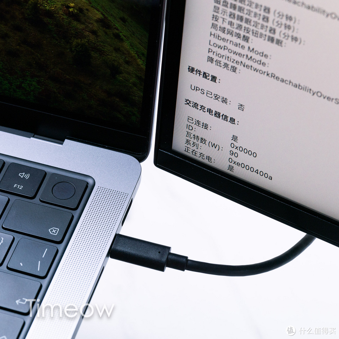 分区背光miniLED+4K HDR高刷 打游戏就该用这样的显示器!雷鸟U8使用感受分享