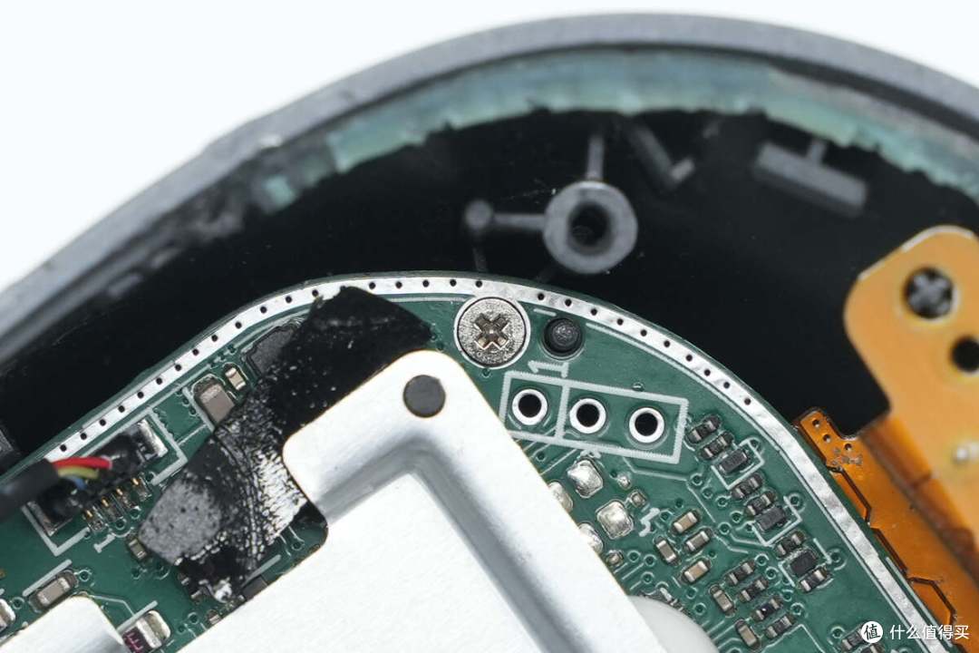 拆解报告:HUAWEI华为80W超级快充立式无线充电器W081
