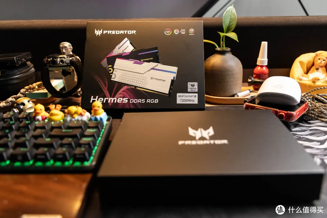 稳定运行8000mhz48g超大杯掠夺者hermes冰刃内存套装体验