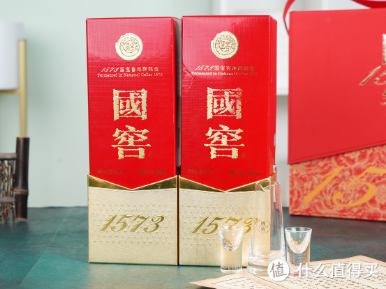 浓香美酒更具心意,商务礼赠就得选泸州老窖