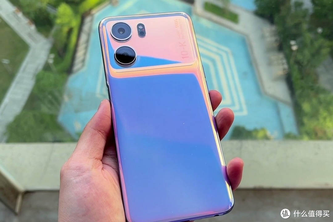 oppo卷王天玑8000max6400万5000mah12g256g降成1399元