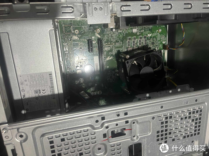 华硕兆芯KX6000(XC-KX678T-A R1.00)ITX主板设计解析