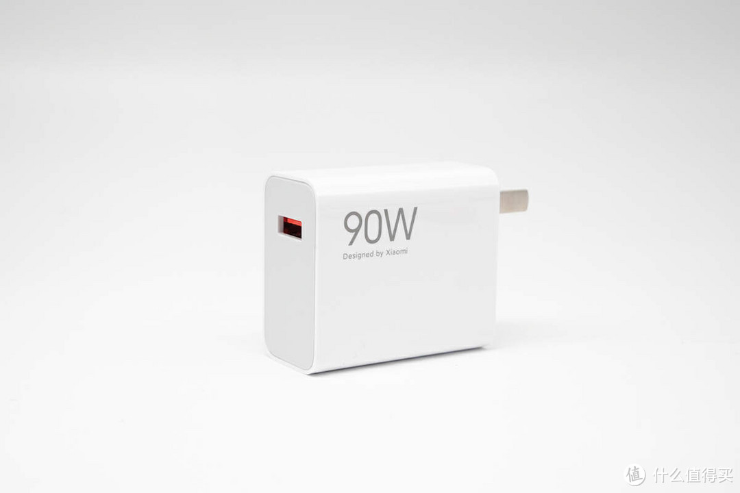 80w无线快充疾速50分钟满电小米14ultra手机无线充电评测