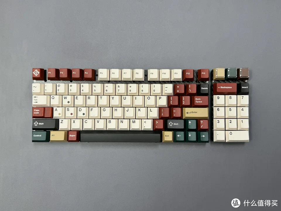 Bifrost 80/880，取名“彩虹桥”的键盘，能否连接尘世和阿斯加德？此键盘参加ZF上海客制化展