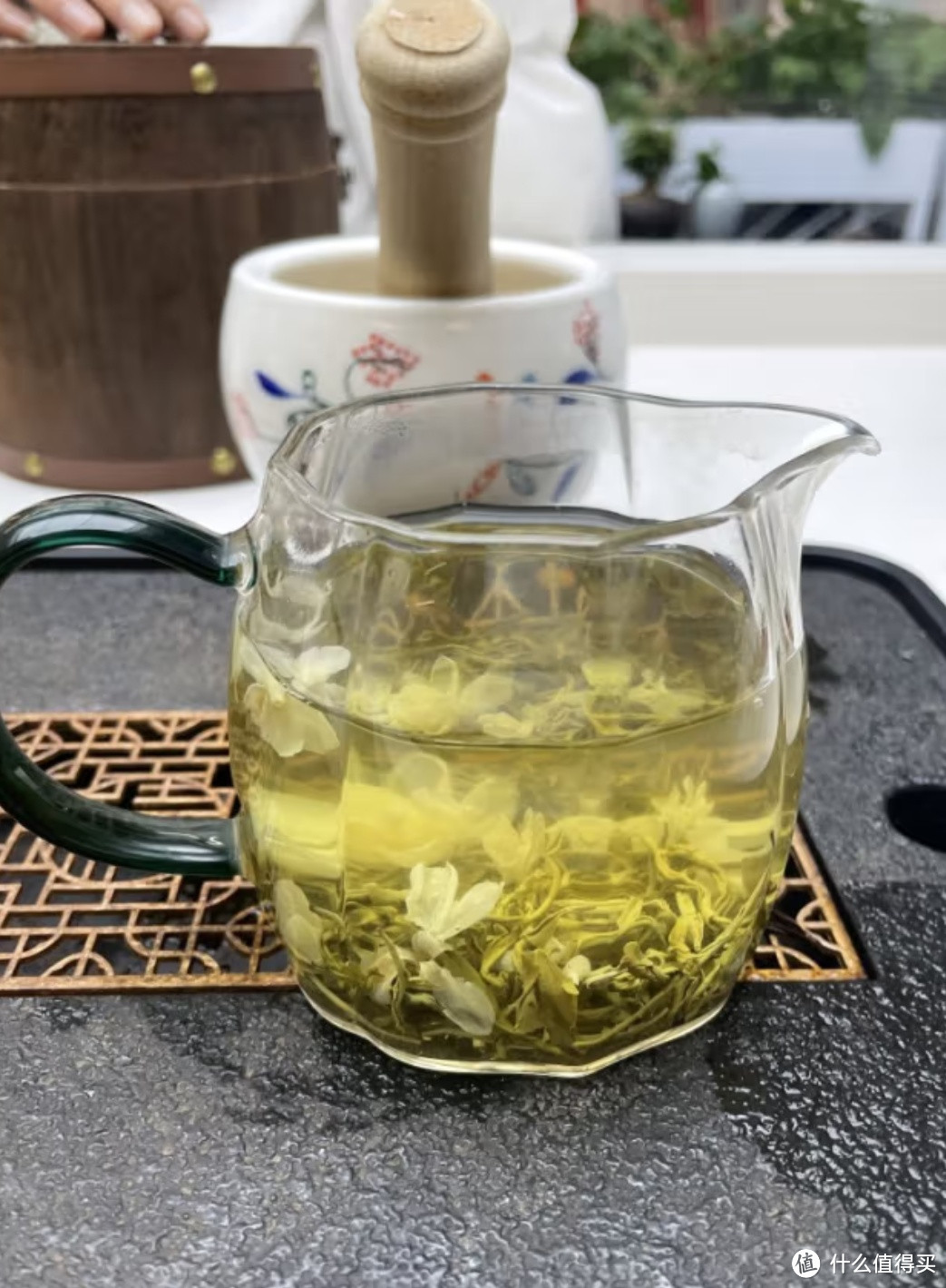 茶半春：川派茉莉飘雪的浓香魅力