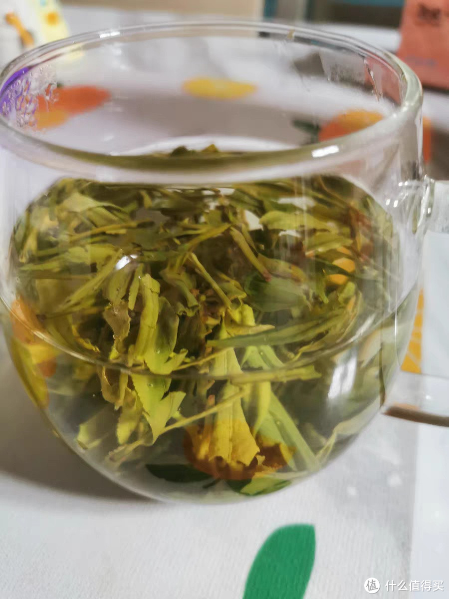 一杯龙井茶，品味江南春！