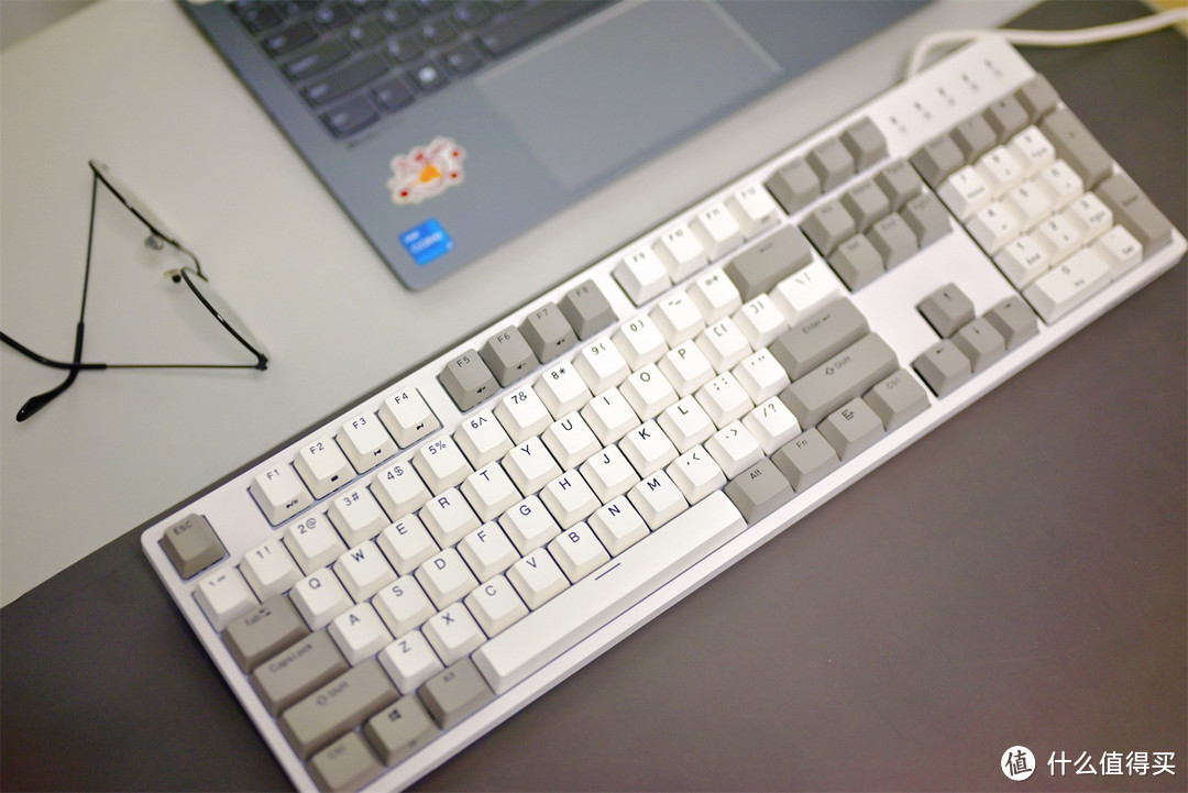 经典永不过时，简约却不简单的杜伽K310机械键盘