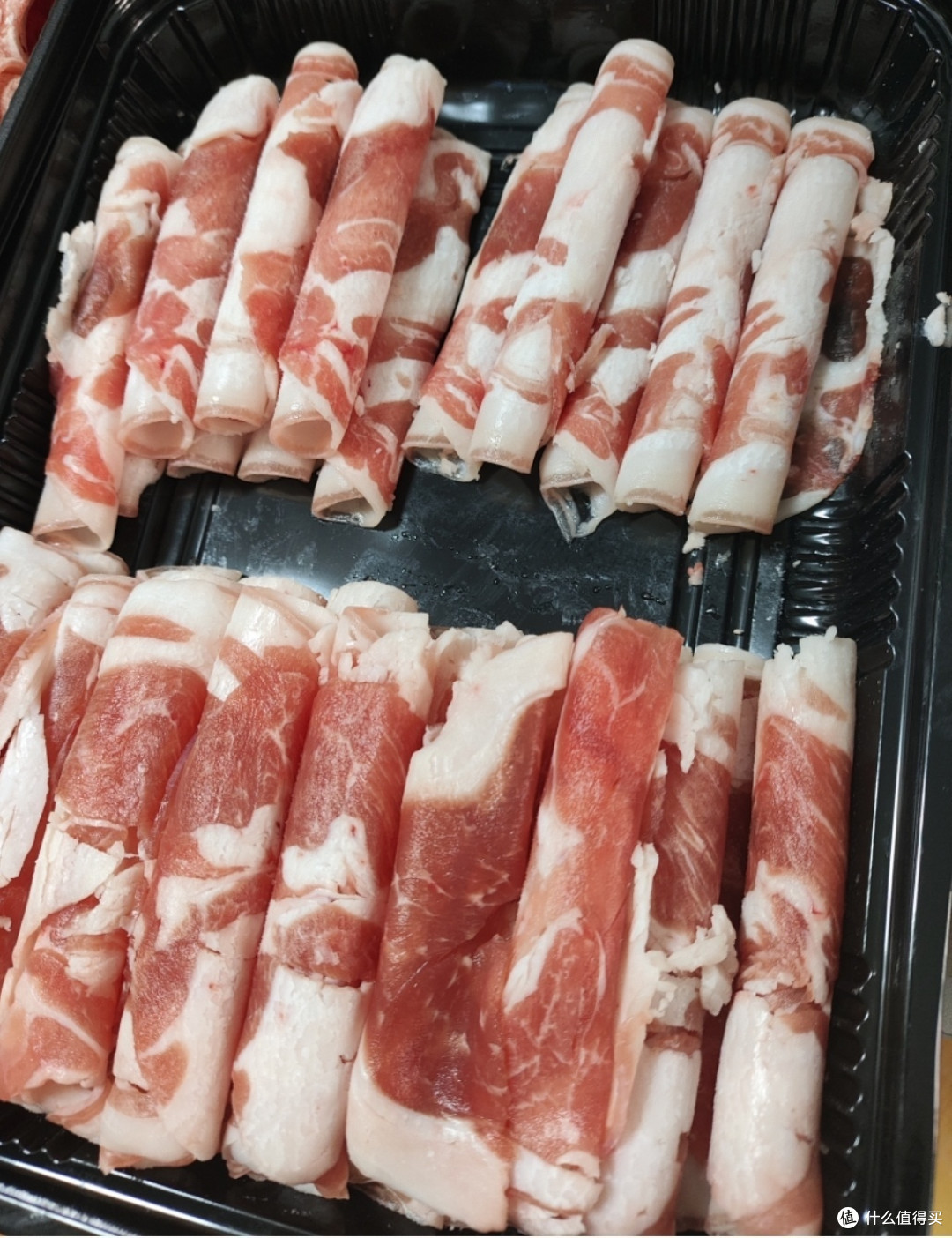 下面一层全是肥肉，只有上面一层带点瘦肉