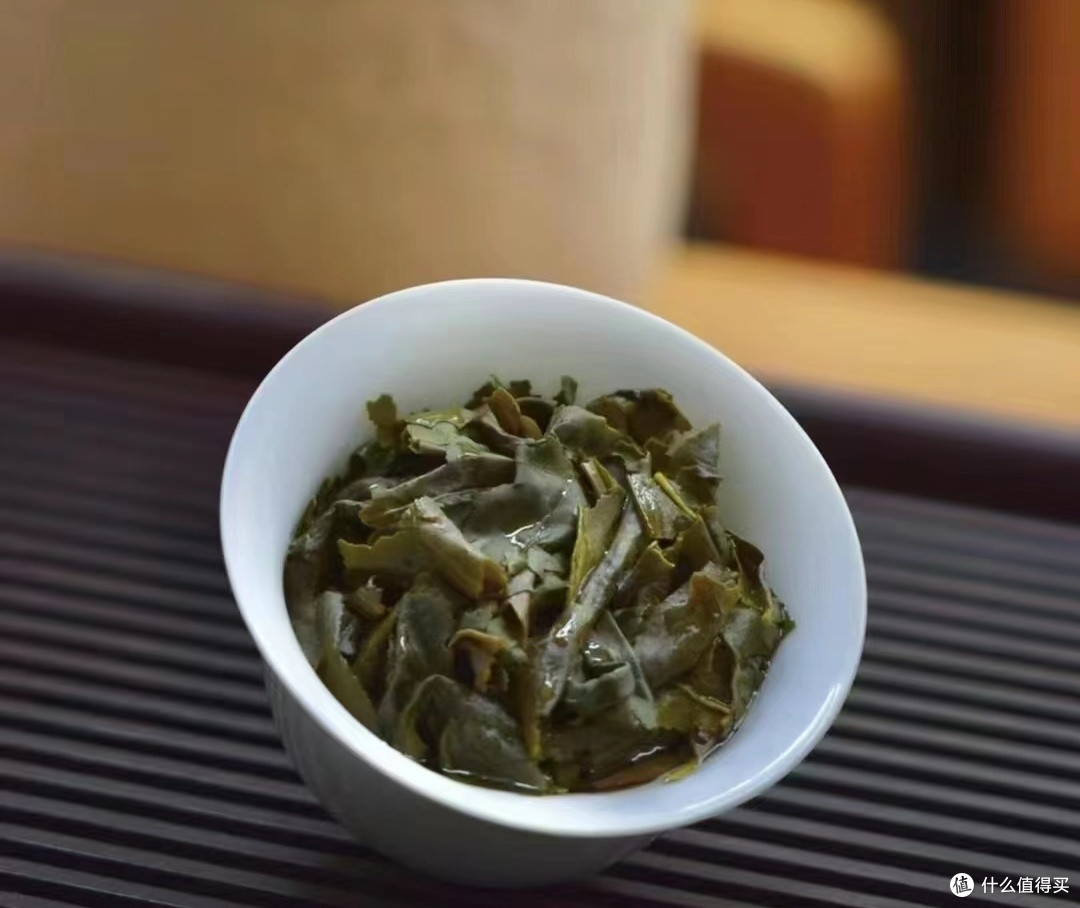 偷得浮生半日闲,半盏观音两相欢。