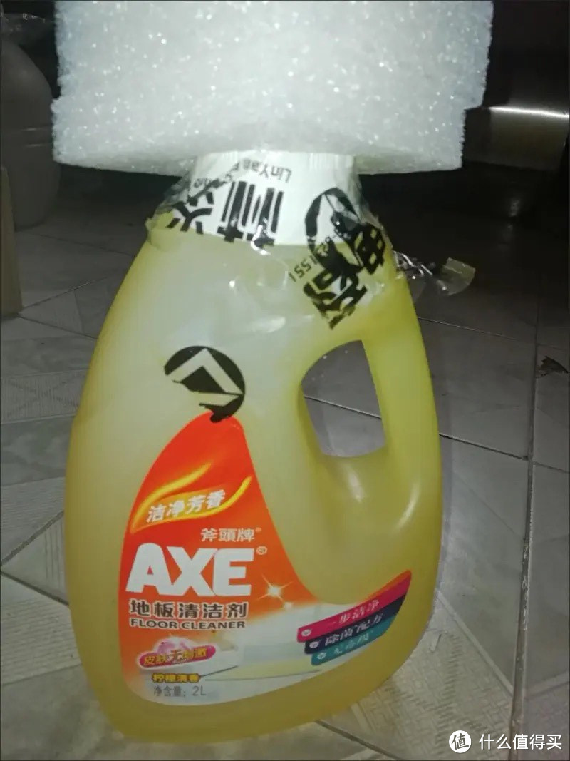 ￼￼斧头牌（AXE）去污地板清洁剂 柠檬清香 2L 瓷砖实木地板通用 新老包装随机发货￼￼