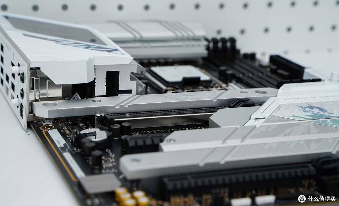 啊鲁电脑折腾记篇六十二挤牙膏i513600kf大战i514600kfrogz790吹雪s