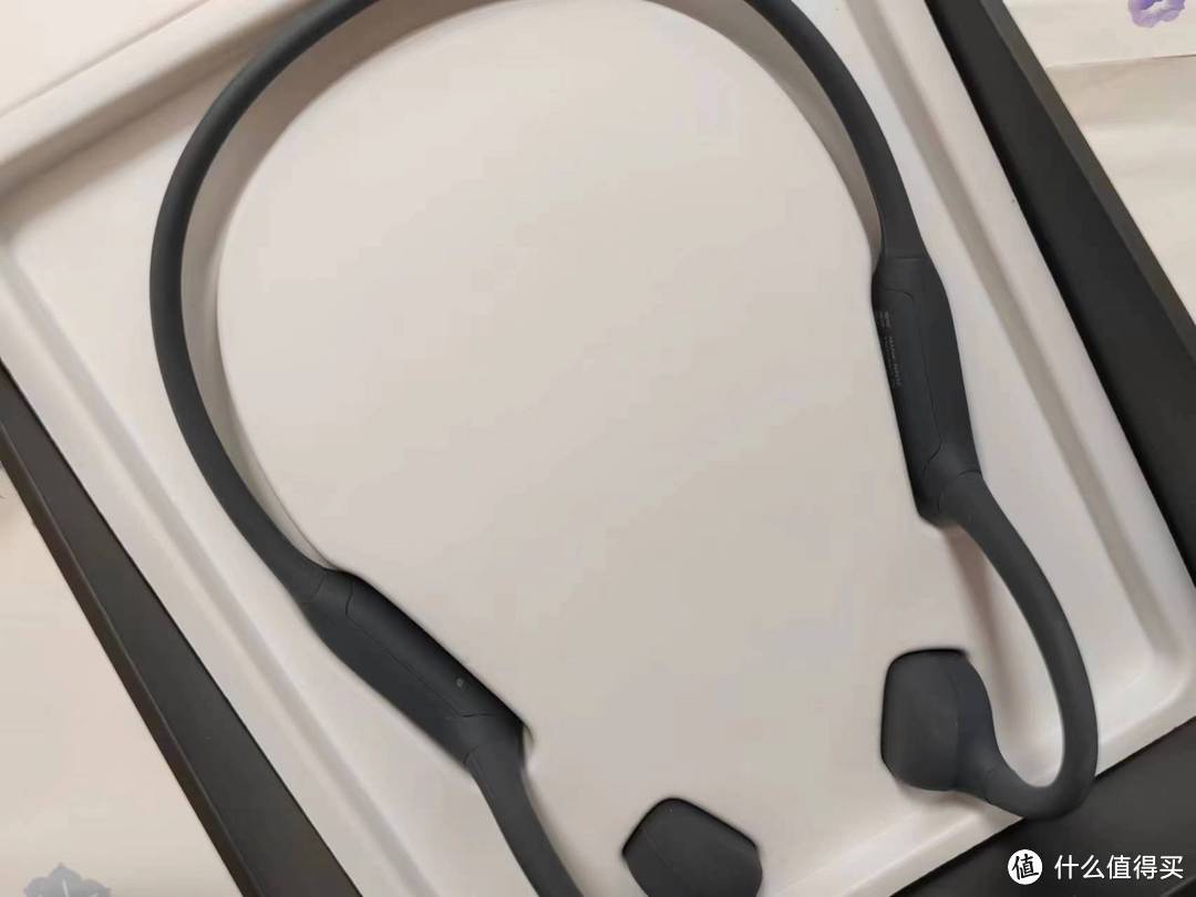 南卡NEO 2骨传导蓝牙耳机：音乐与自由的完美结合