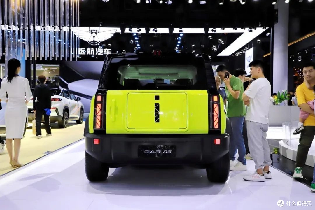 奇瑞icar03四驱方盒子全铝车身坦克掉头电动小卫士