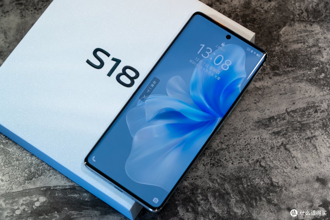 vivo S18三个月体验汇总:机身轻薄美观,影像令人满意