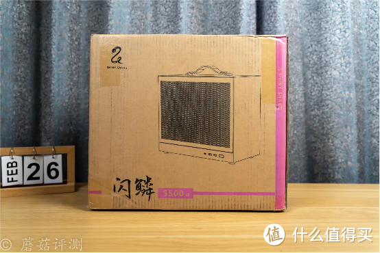 适配280一体水,可以轻松按住13700K处理器,闪鳞S500 V2黑色Mesh手提ITX机箱 评测