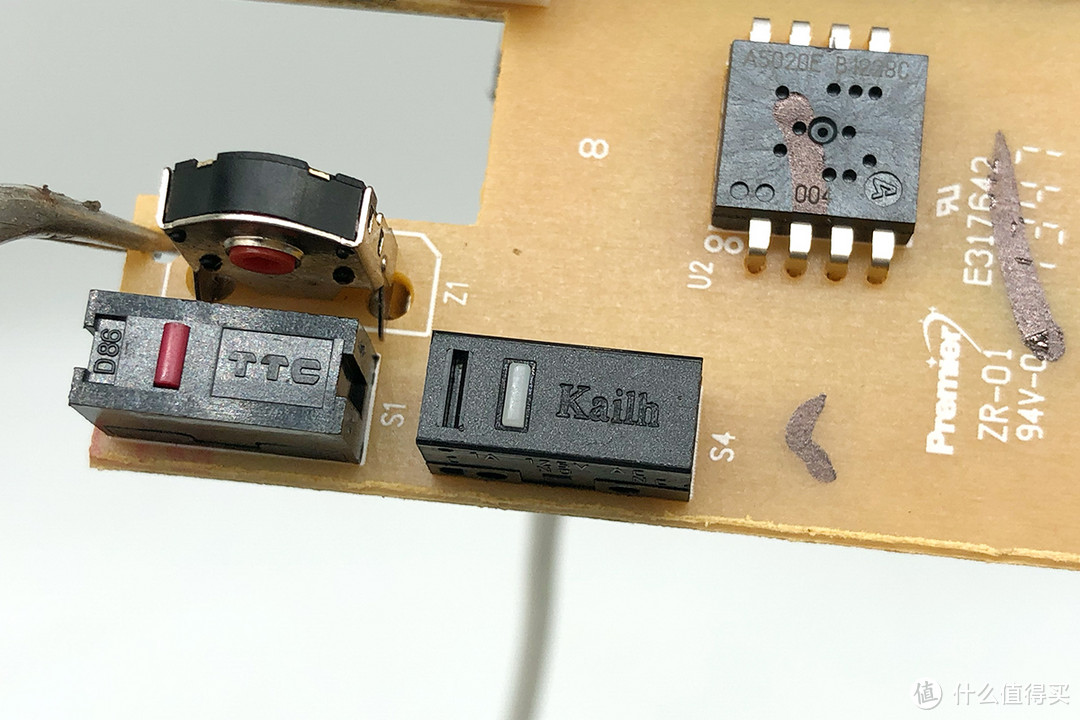 联想(Lenovo)多功能鼠标M300 有线鼠标 办公鼠标 黑钻光学鼠标适用于小米华为苹果 平板电脑台式机一体机Multi-Function Mouse