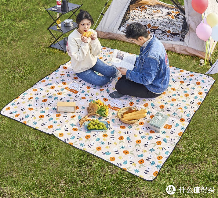 京东京造 户外野餐垫 繁花：共享舒适快乐野餐时光