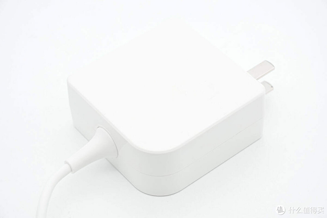 拆解报告:BOSCH博世45W USB-C电源适配器CU045A