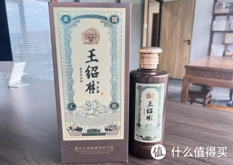 喝酒讲究多，行家建议：这3种白酒不要碰，喝了对身体没好处