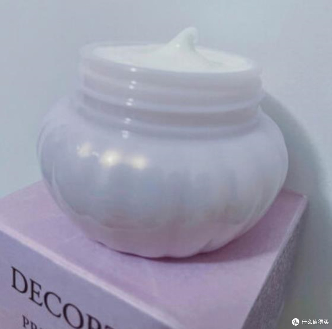 如何让皮肤长久保湿，不会干燥起皮？