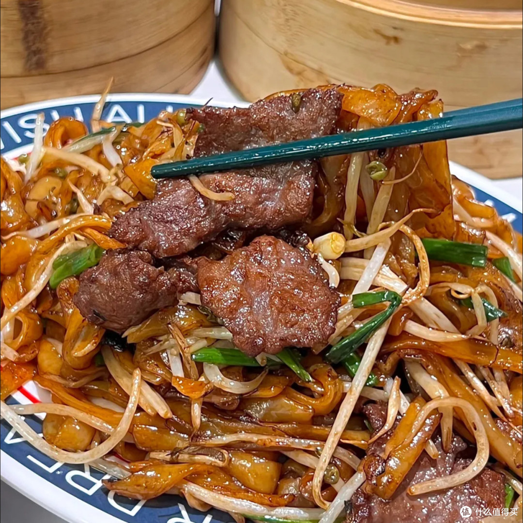 耶伦来华第一餐,广东老字号里点了16个菜,千元水平看看咋样?