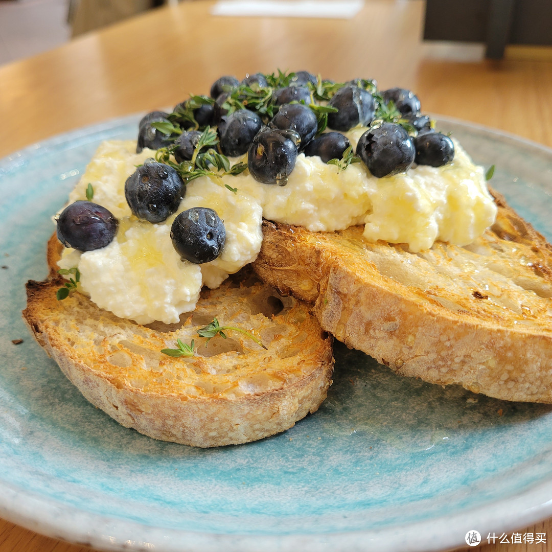 Ricotta Toast