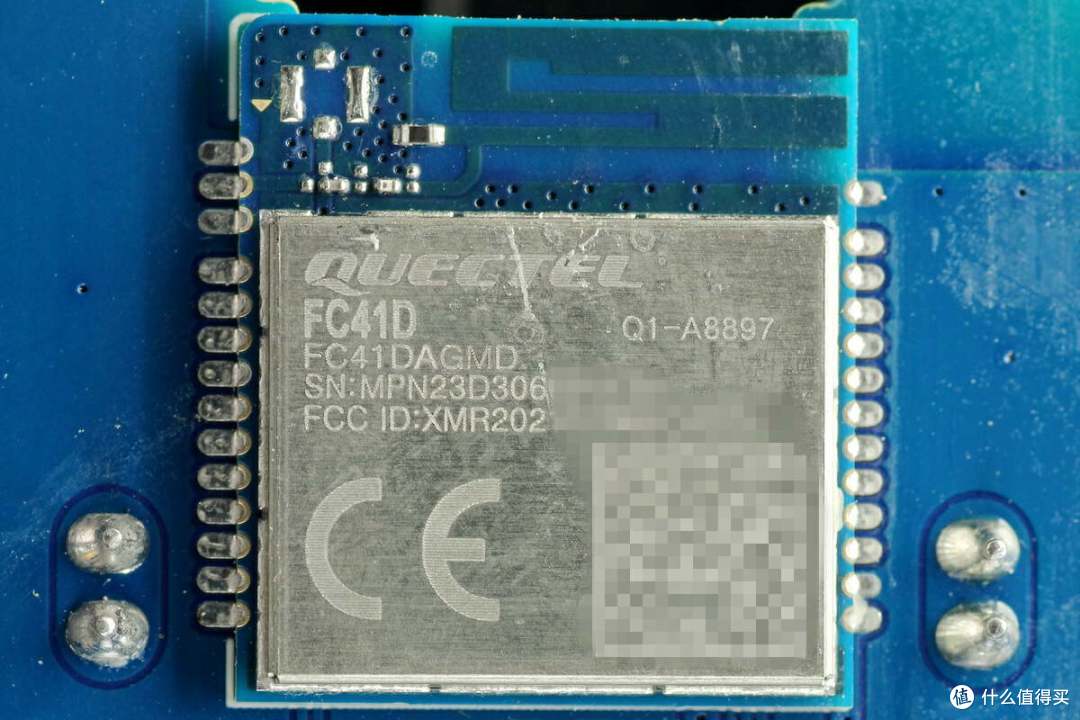 拆解报告:ETAKER移族2000W 2009Wh户外电源 墨M2000