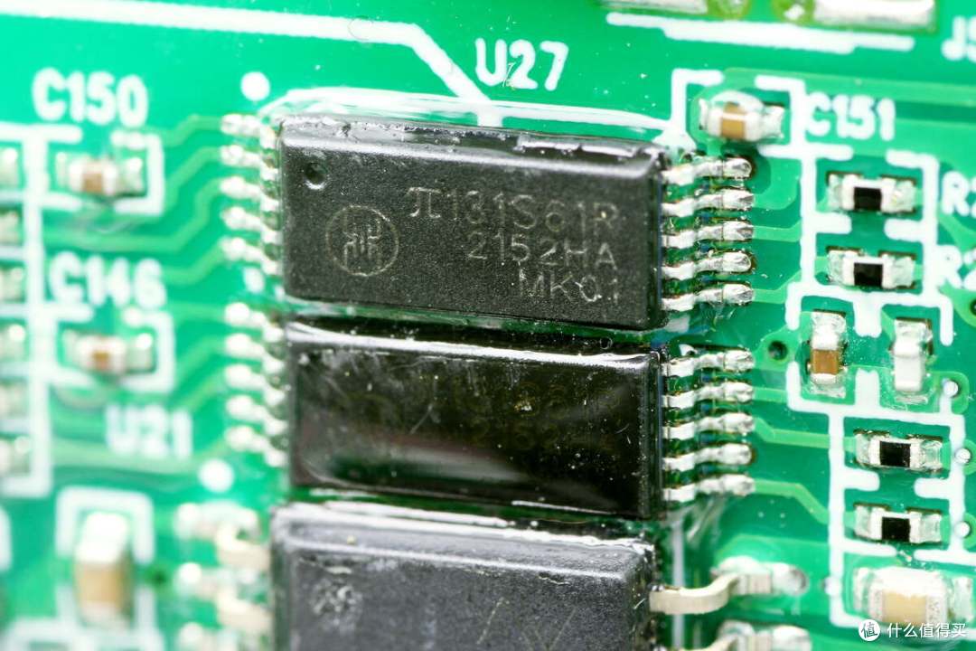 拆解报告:ETAKER移族2000W 2009Wh户外电源 墨M2000