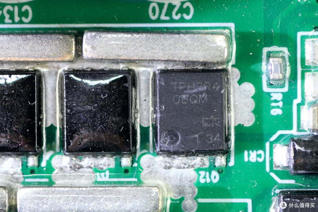拆解报告:ETAKER移族2000W 2009Wh户外电源 墨M2000