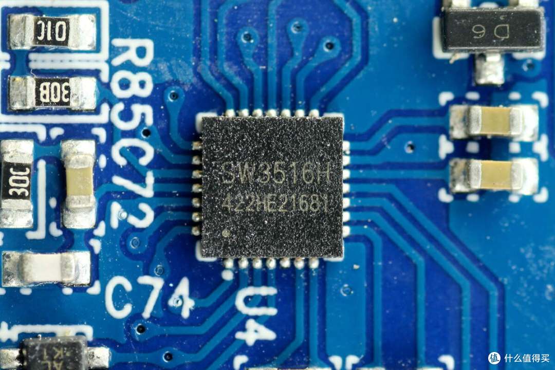 拆解报告:ETAKER移族2000W 2009Wh户外电源 墨M2000