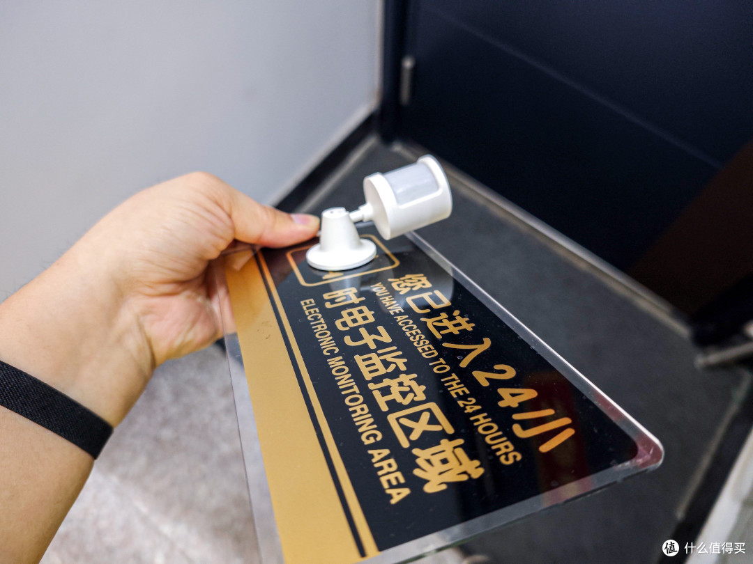 搭配人体传感器,米家摄像头实现完美监控