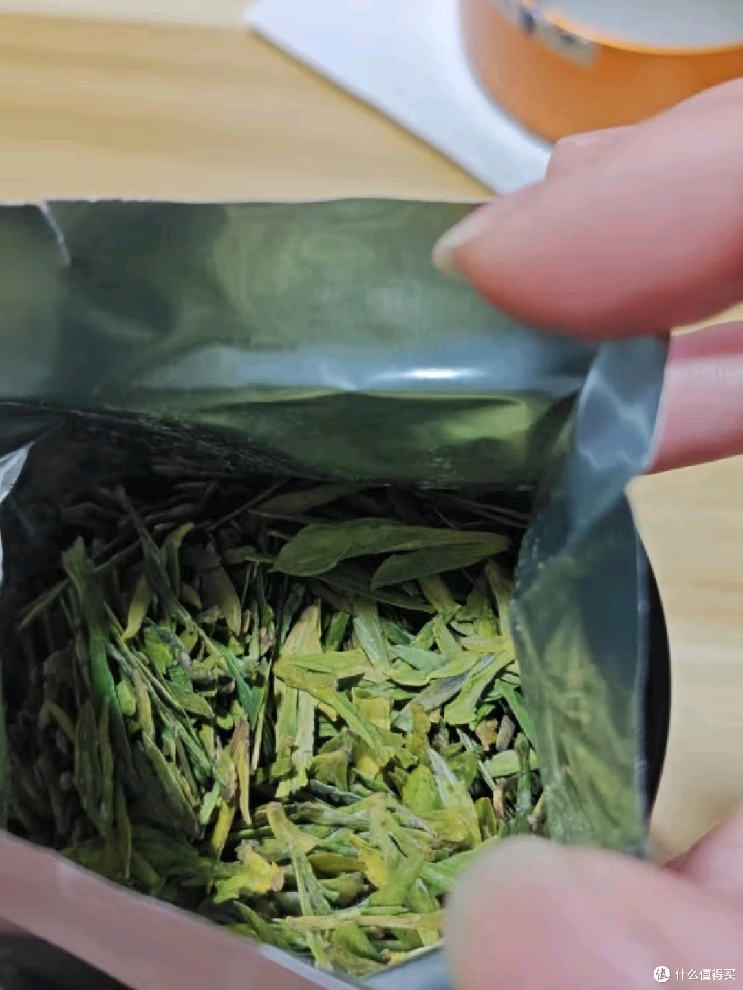 春天上班来一杯龙井,舒服