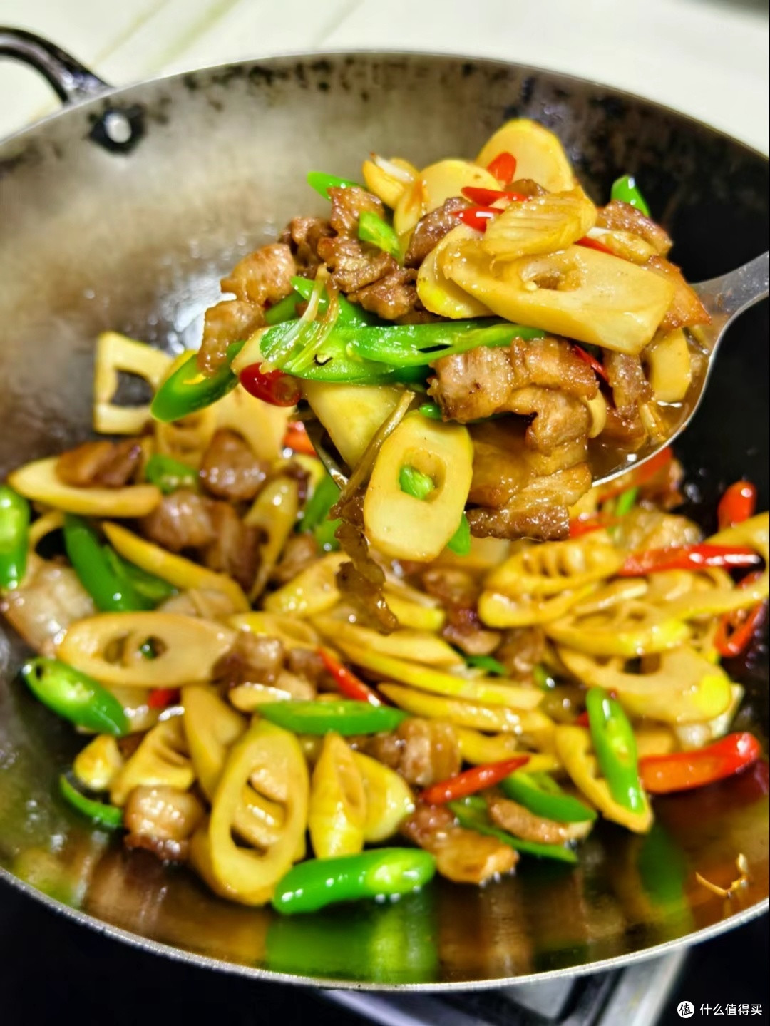 春天就要来个春笋炒五花肉