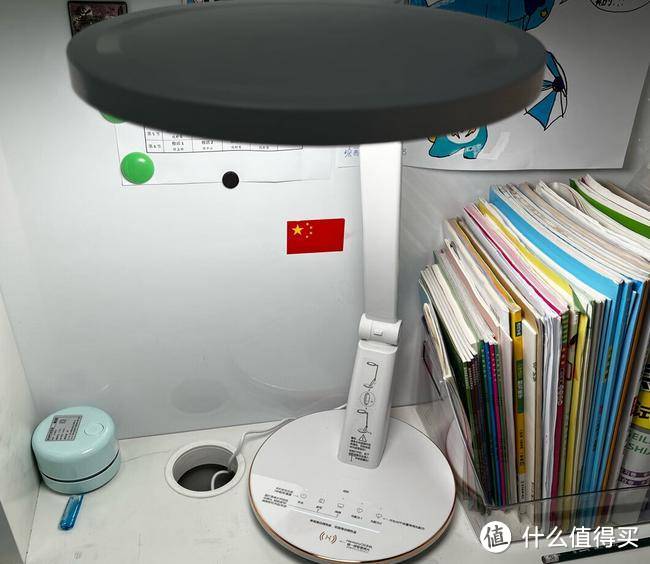 护眼台灯怎么选看哪些指标?品质护眼台灯十大排名综合盘点