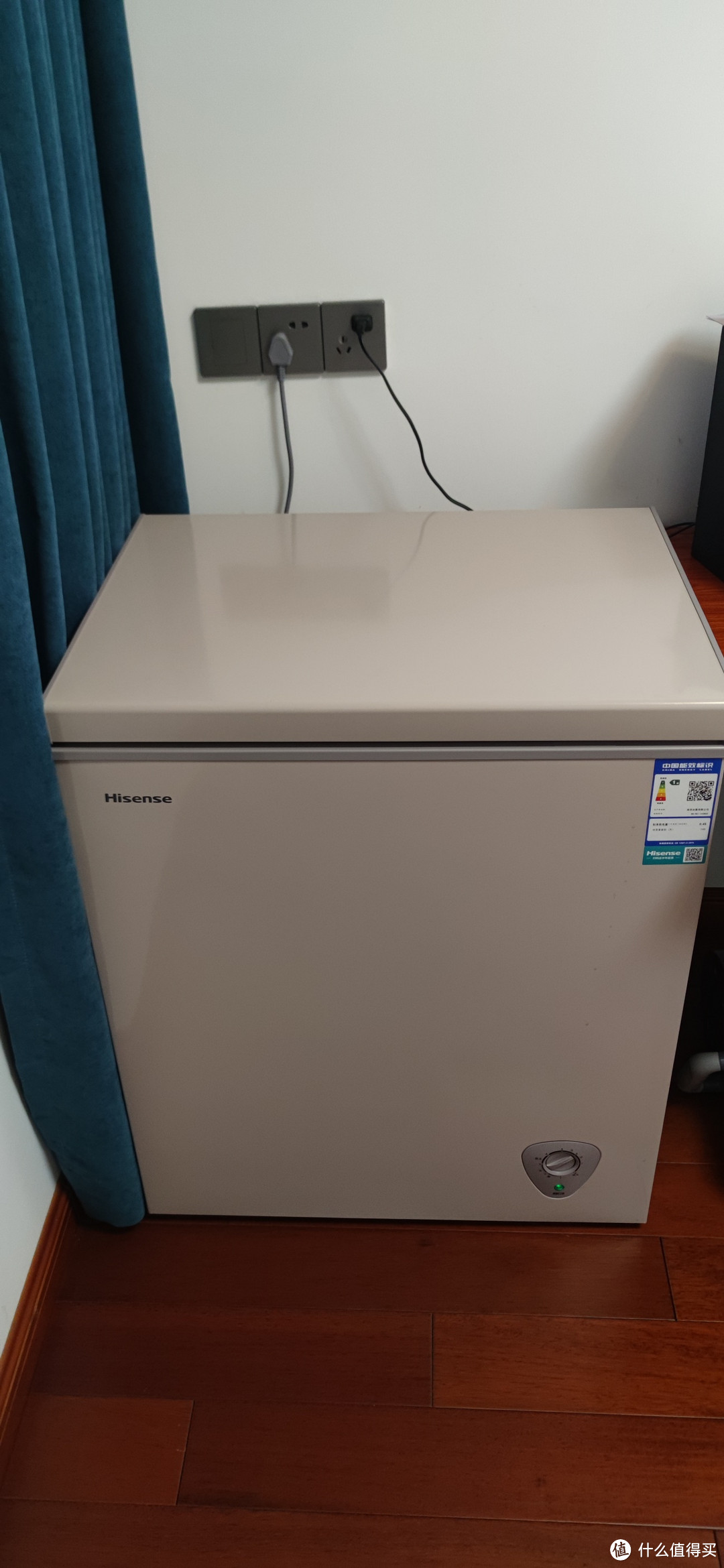 去购买￥749海信(hisense)145升冰柜家用小型囤货冷柜一级能效冷藏柜