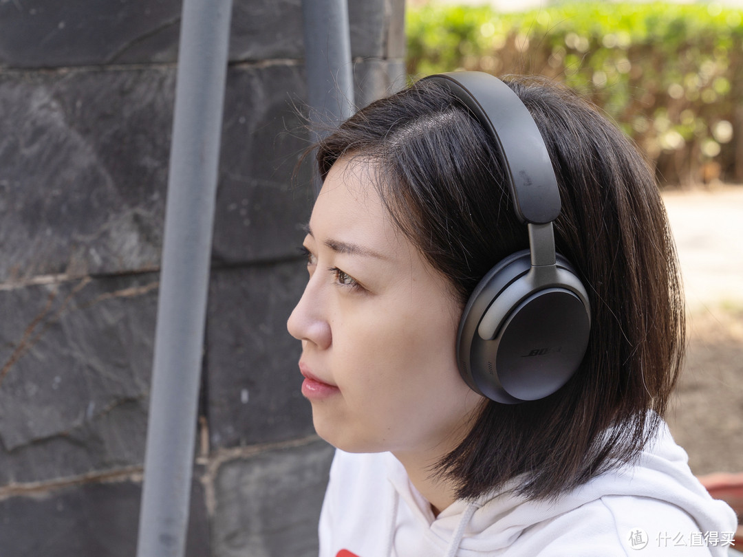 Ultra就是要体验拉满，Bose QC消噪耳机Ultra是如何用顶级消噪和沉浸体验宠坏耳朵的？