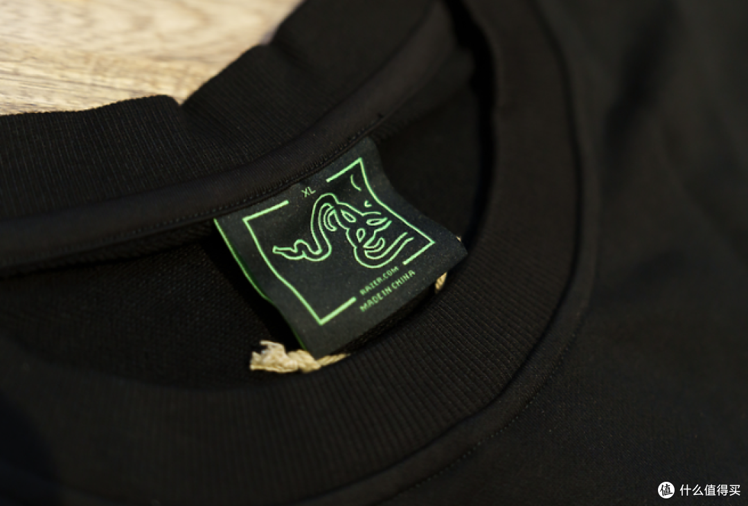 Razer | Mobile Suit Gundam Sweatshirt 运动衫