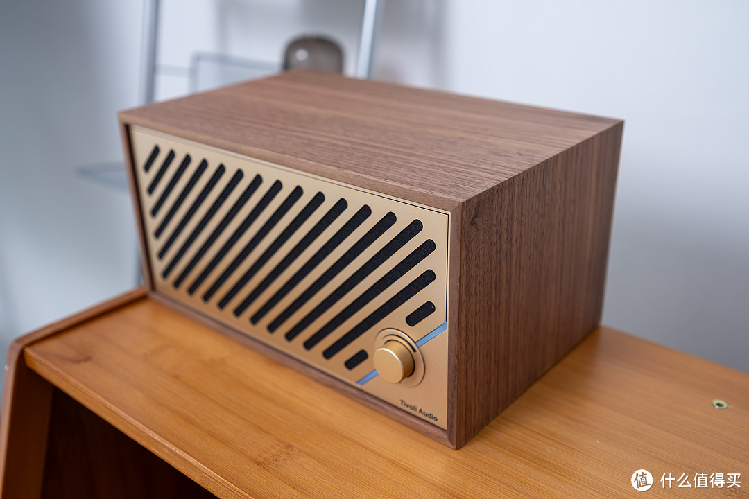 支持Airplay2的“收音机” ？体验Tivoli Audio 流金岁月M2D 复古木质音响