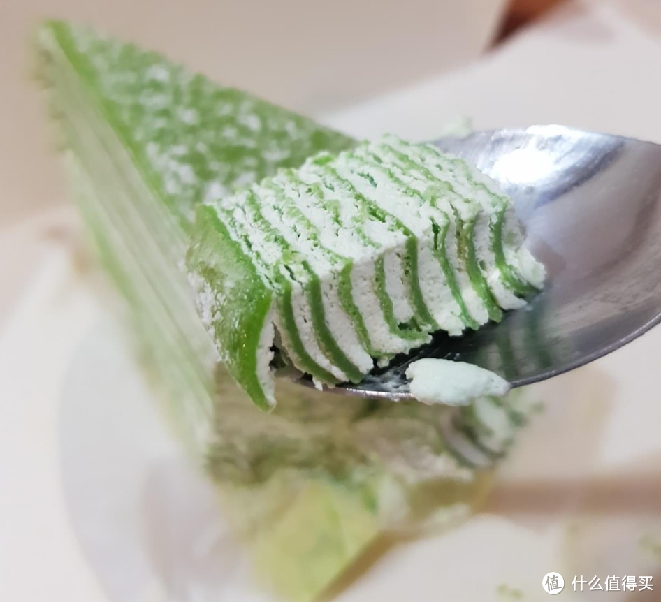 春日的一抹绿：抹茶千层蛋糕