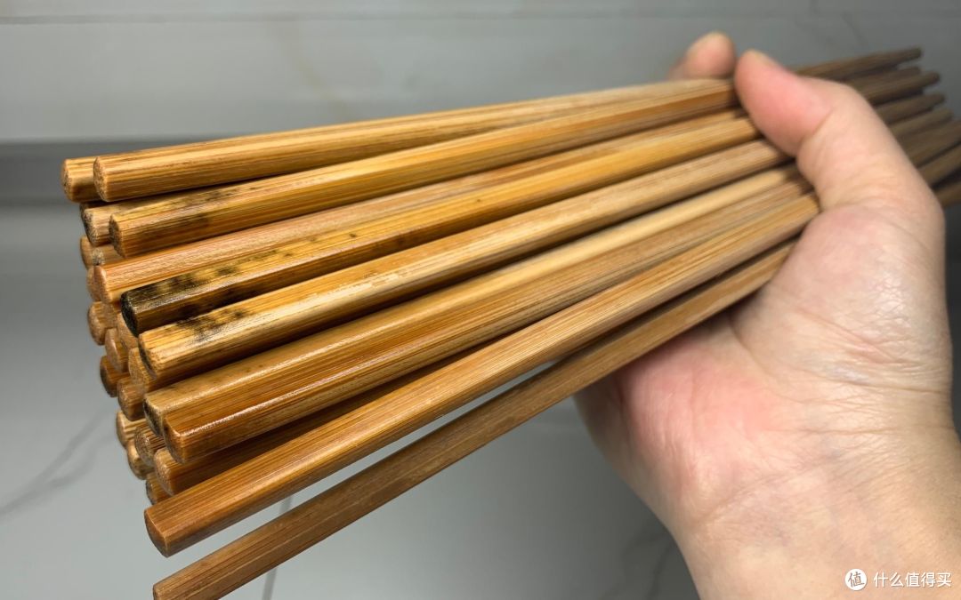 这5种“年抛型”的家居物品，真心没必要买太贵，到期就扔掉