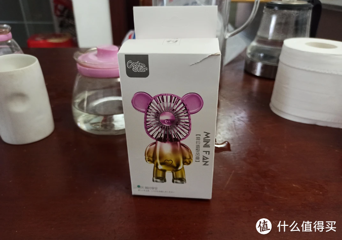 可爱的猛男色小熊造型的小电扇