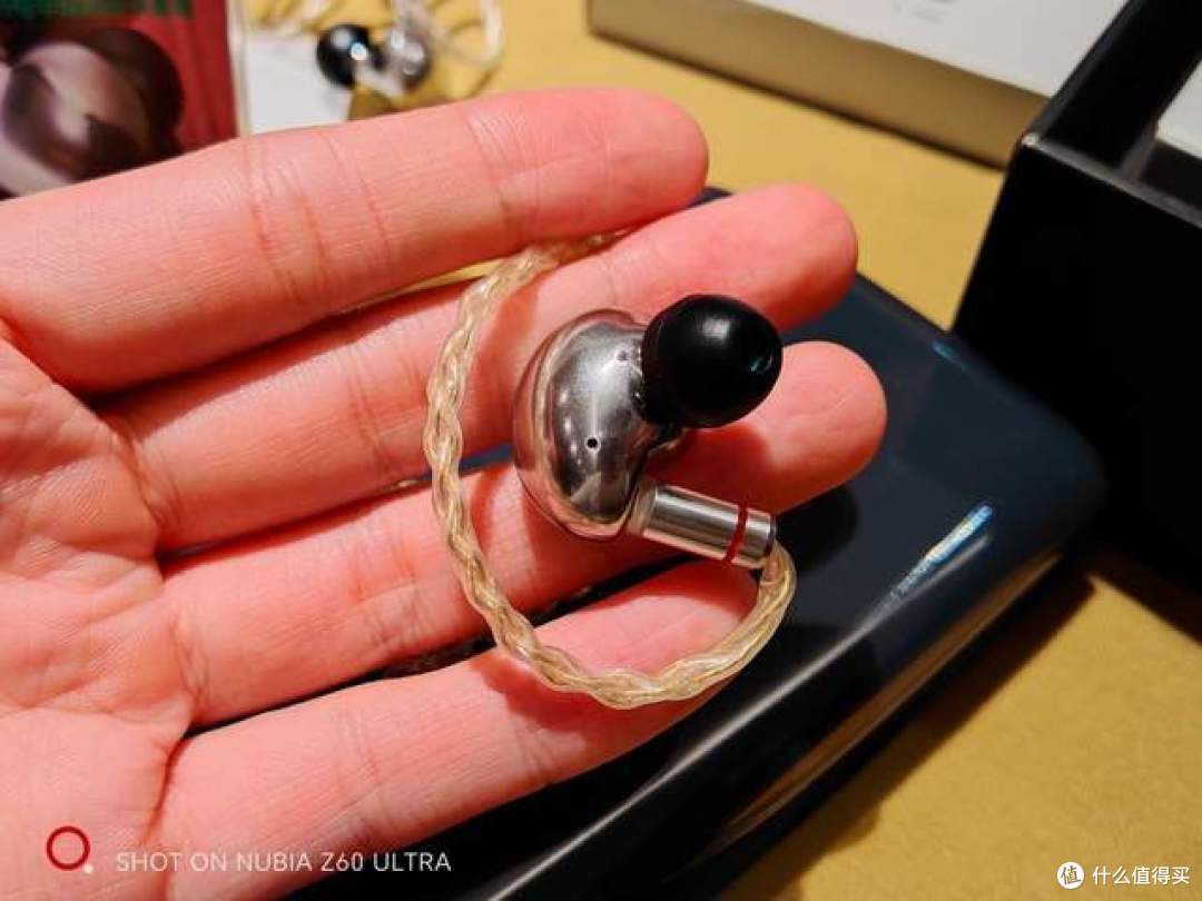 和大家一起聊聊在上海耳机展听到的HiFi器材