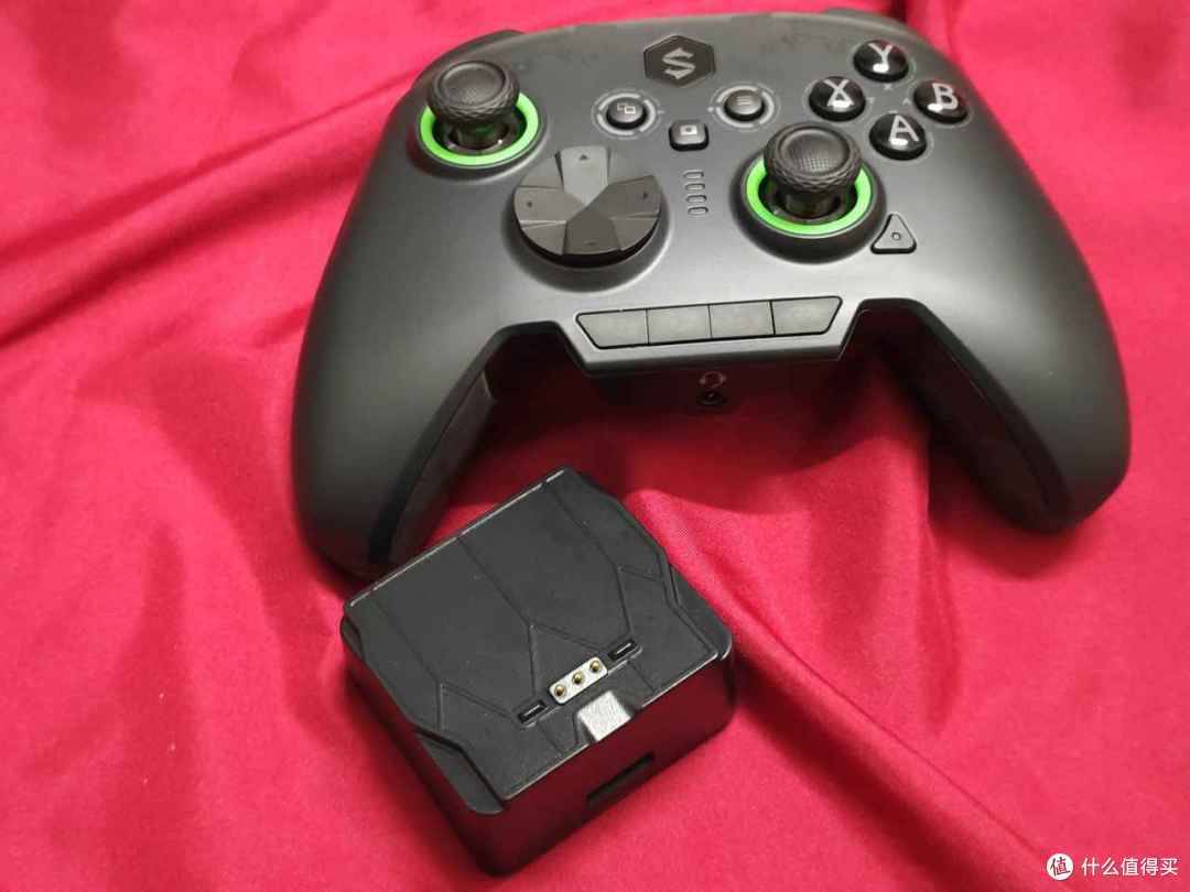 当前位置:>社区首页>游戏>游戏硬件>游戏手柄>blackshark/黑鲨游戏