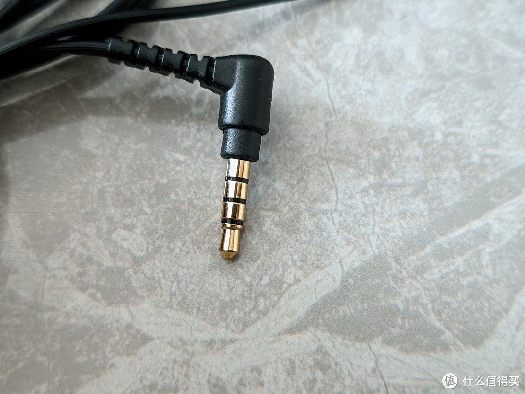 不到40元的SONY MDR-ZX110AP耳机:大法信仰充值的入门级高性价比之选