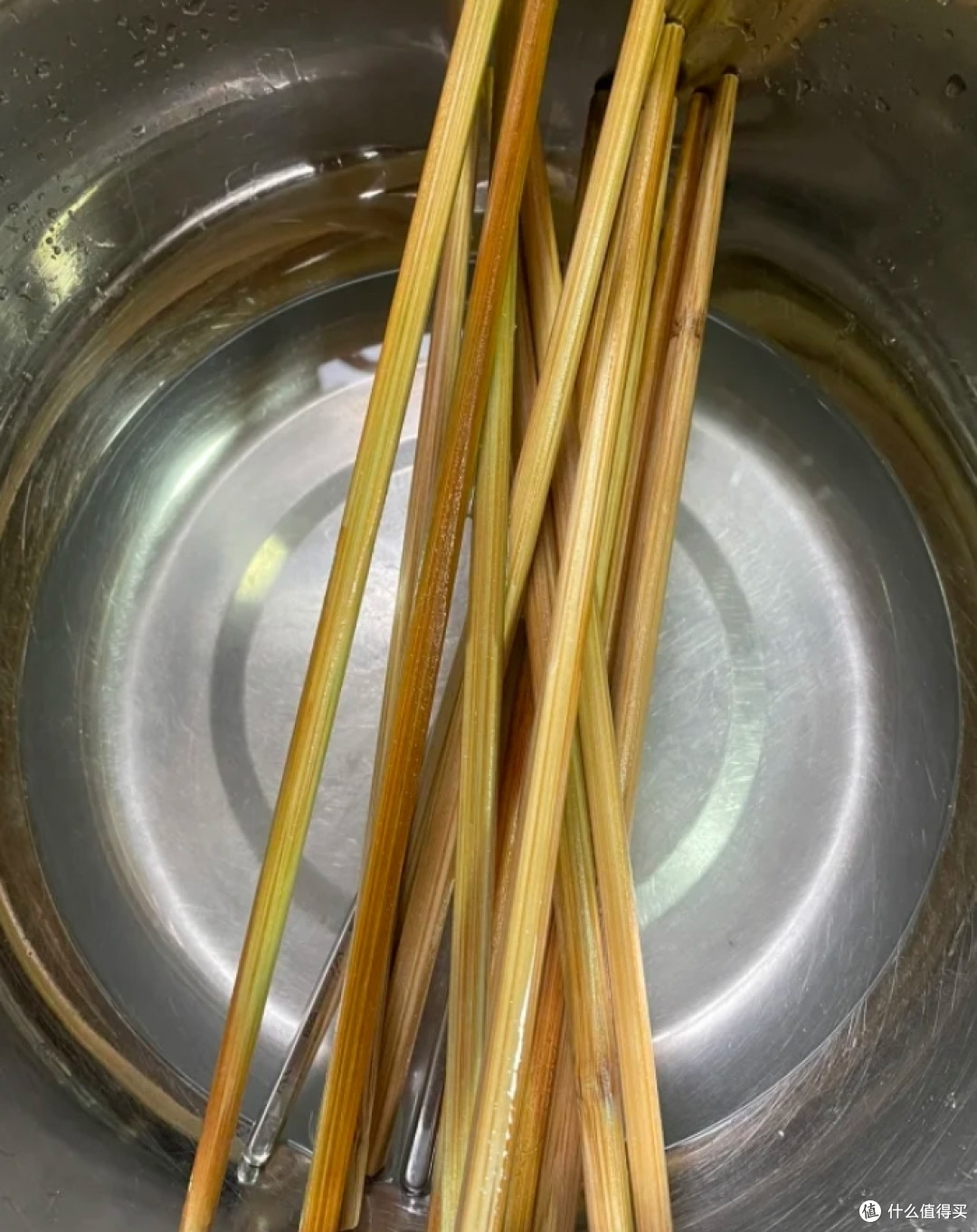 筷子这样用,就等着生病吧,很多人不了解,还在坚持错误方法
