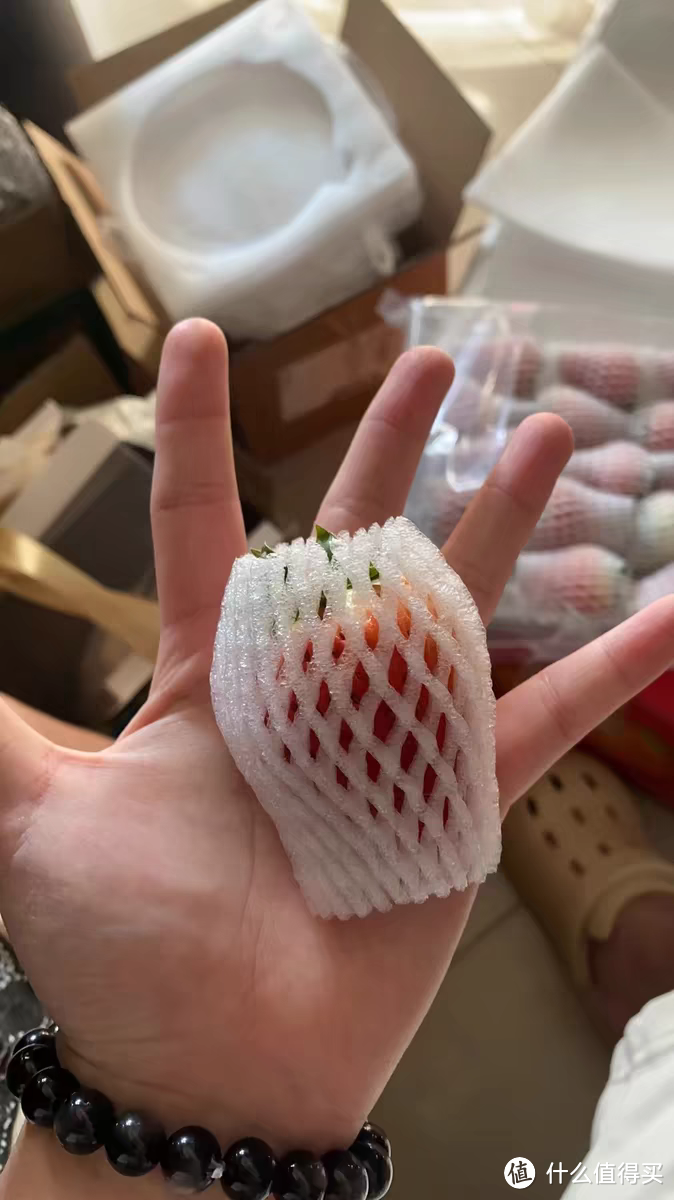 新鲜又美味的草莓,春季必备的时令水果